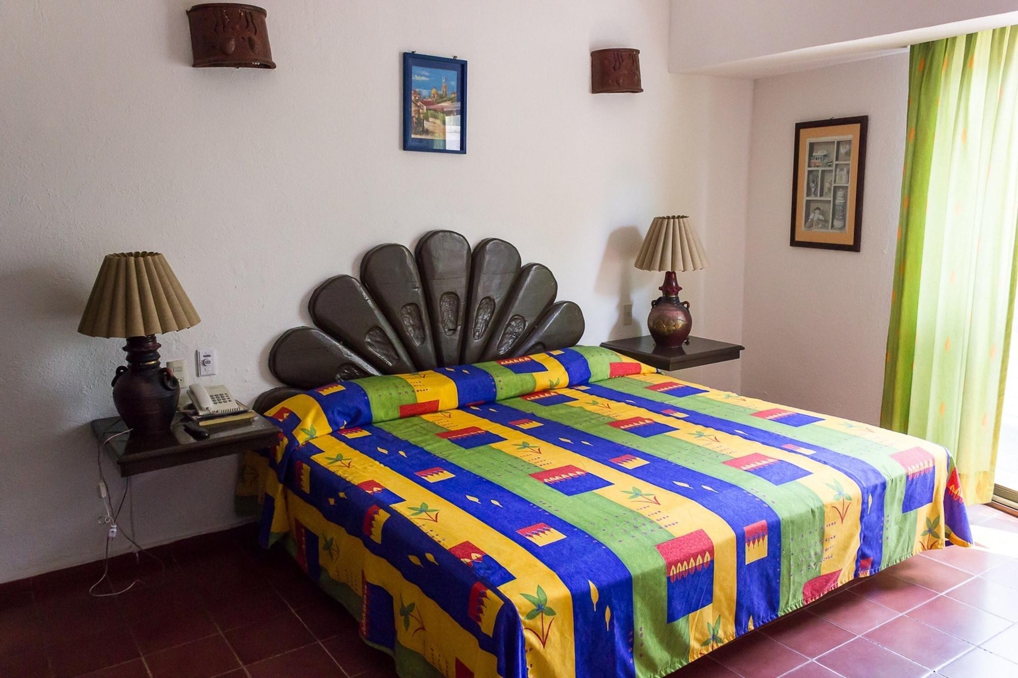 Suites Plaza Del Rio - Family Hotel Malecon Centro Puerto Vallarta Eksteriør billede