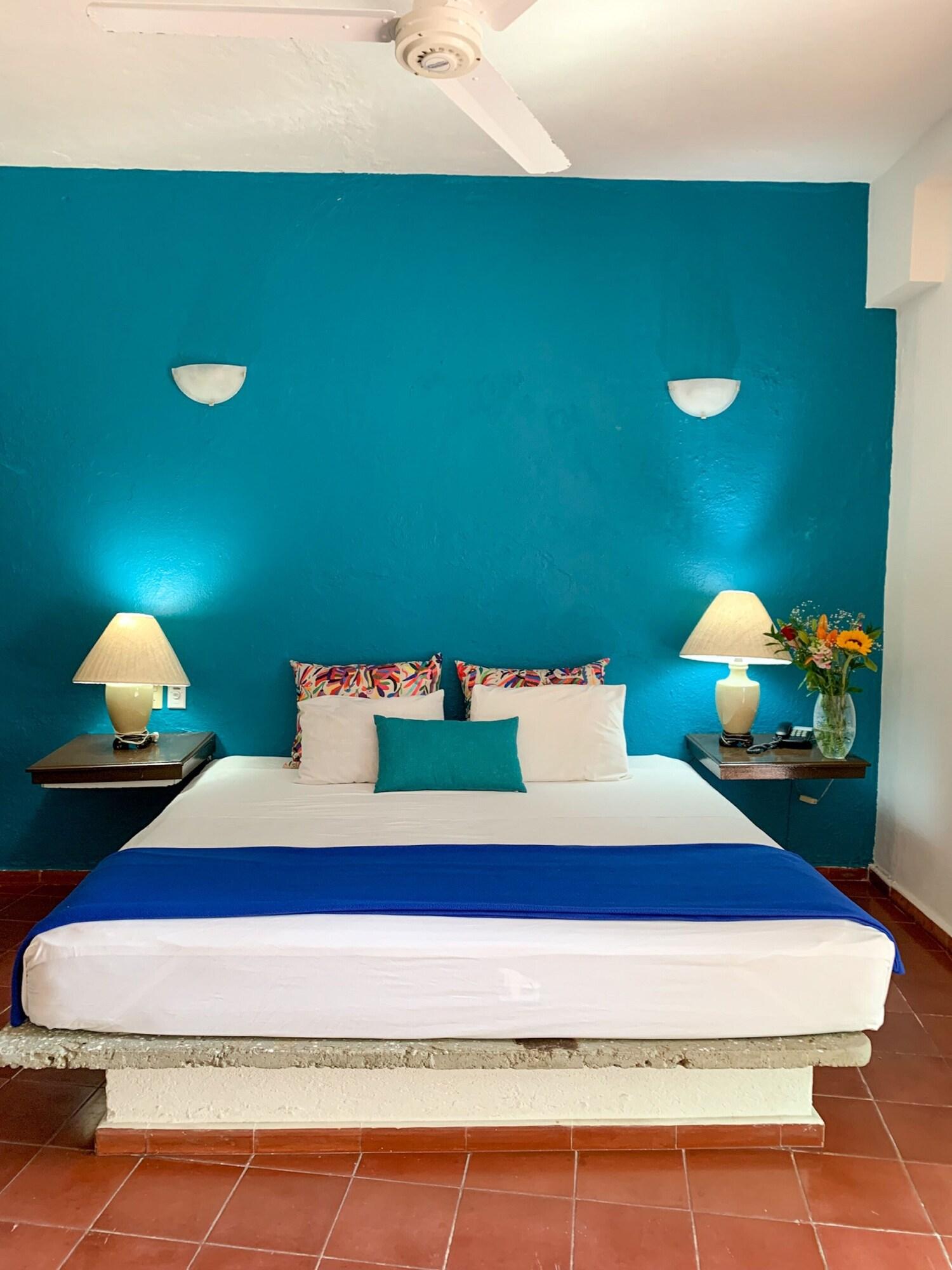 Suites Plaza Del Rio - Family Hotel Malecon Centro Puerto Vallarta Eksteriør billede