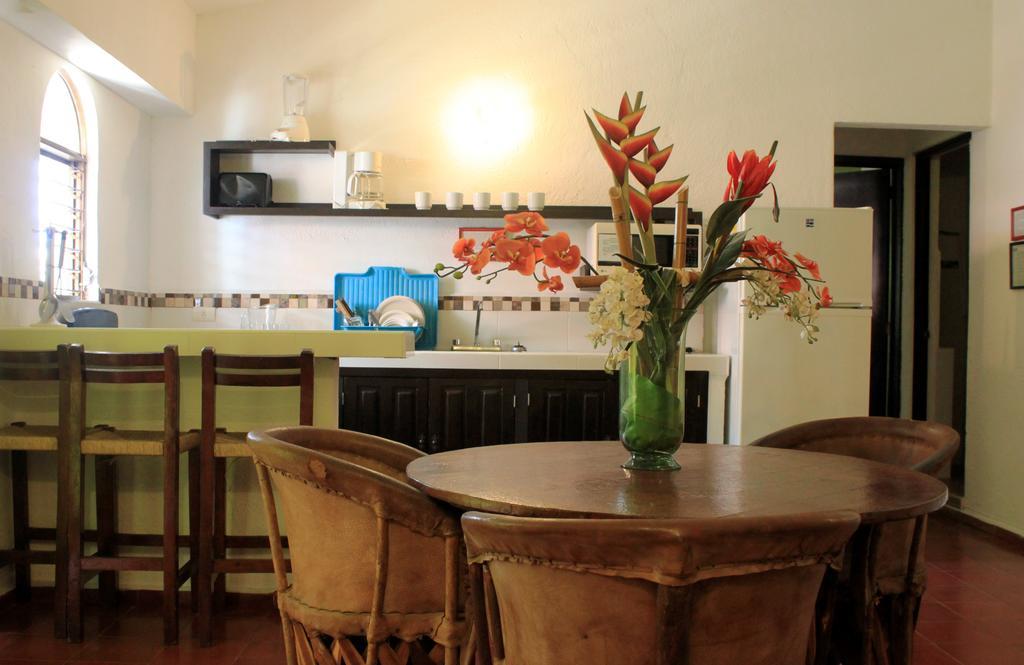 Suites Plaza Del Rio - Family Hotel Malecon Centro Puerto Vallarta Eksteriør billede