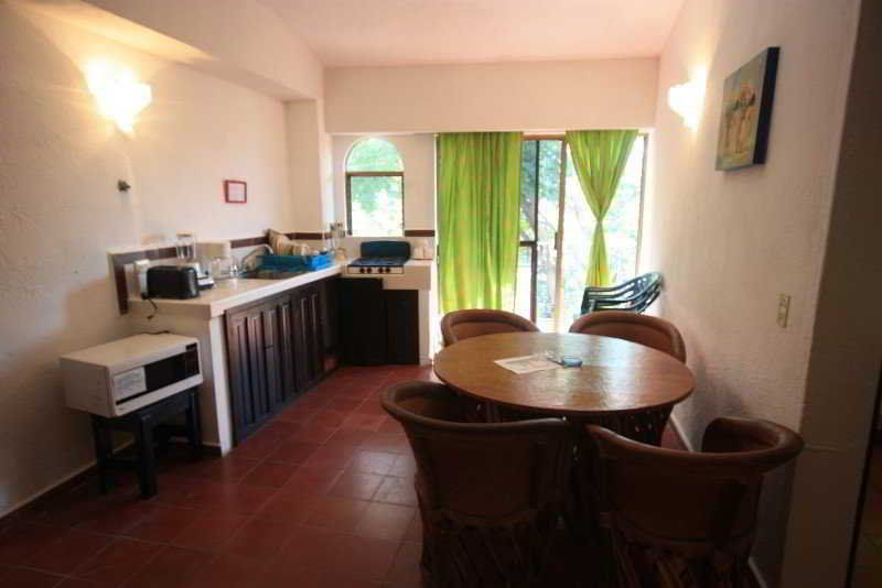 Suites Plaza Del Rio - Family Hotel Malecon Centro Puerto Vallarta Eksteriør billede